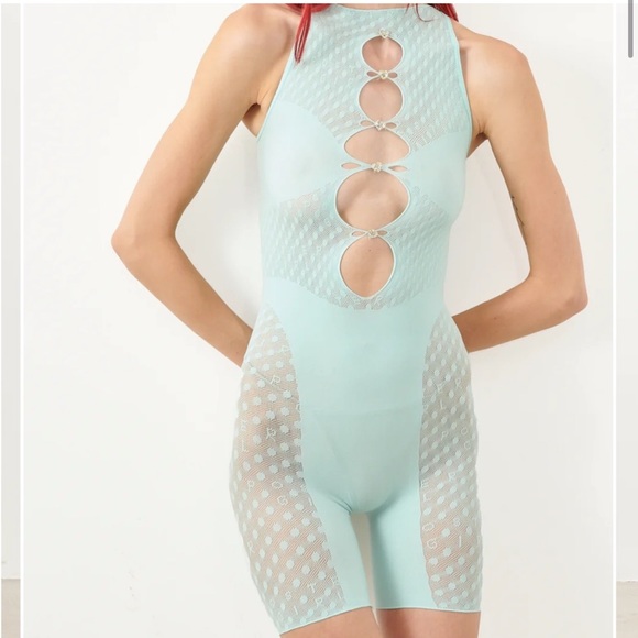 Poster Girl
Jetta Jumpsuit AND Sabinna sleeves in Soft Turquoise NEW - Picture 10 of 12